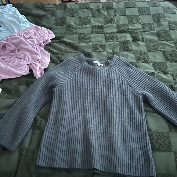 Fever Gray Ribbed Crew Neck Sweater - Picture 1 of 3